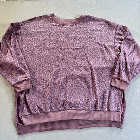 American Eagle Soft Purple Cheetah Print Sweatshirt XS Ahh Mazingly Soft - Picture 1 of 6